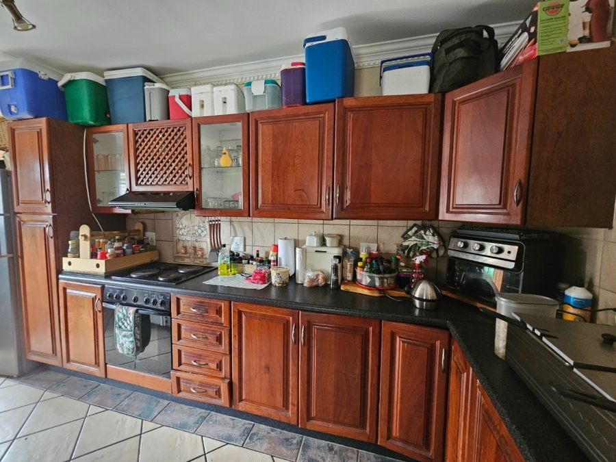 3 Bedroom Property for Sale in Waterval East North West